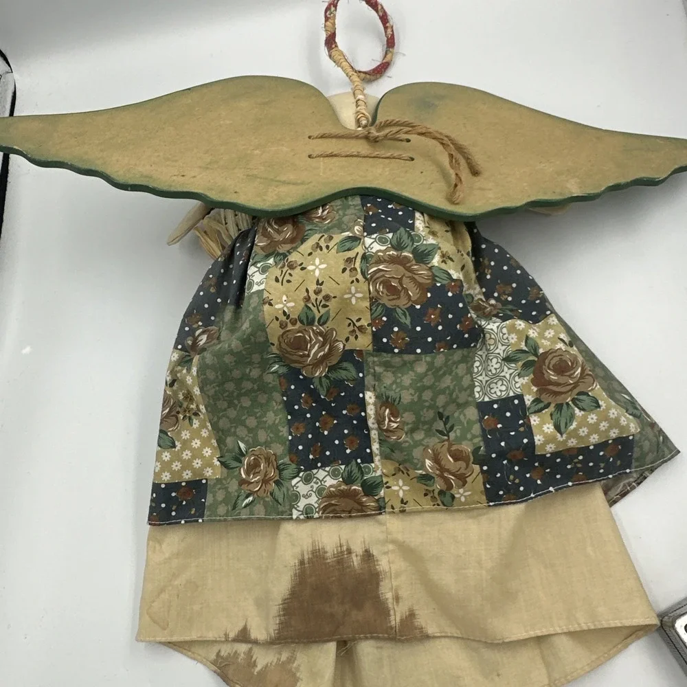 Primitive Angel BUNNY RABBIT Cloth Doll Wooden Wings Country‎ Cottage Wall Hang